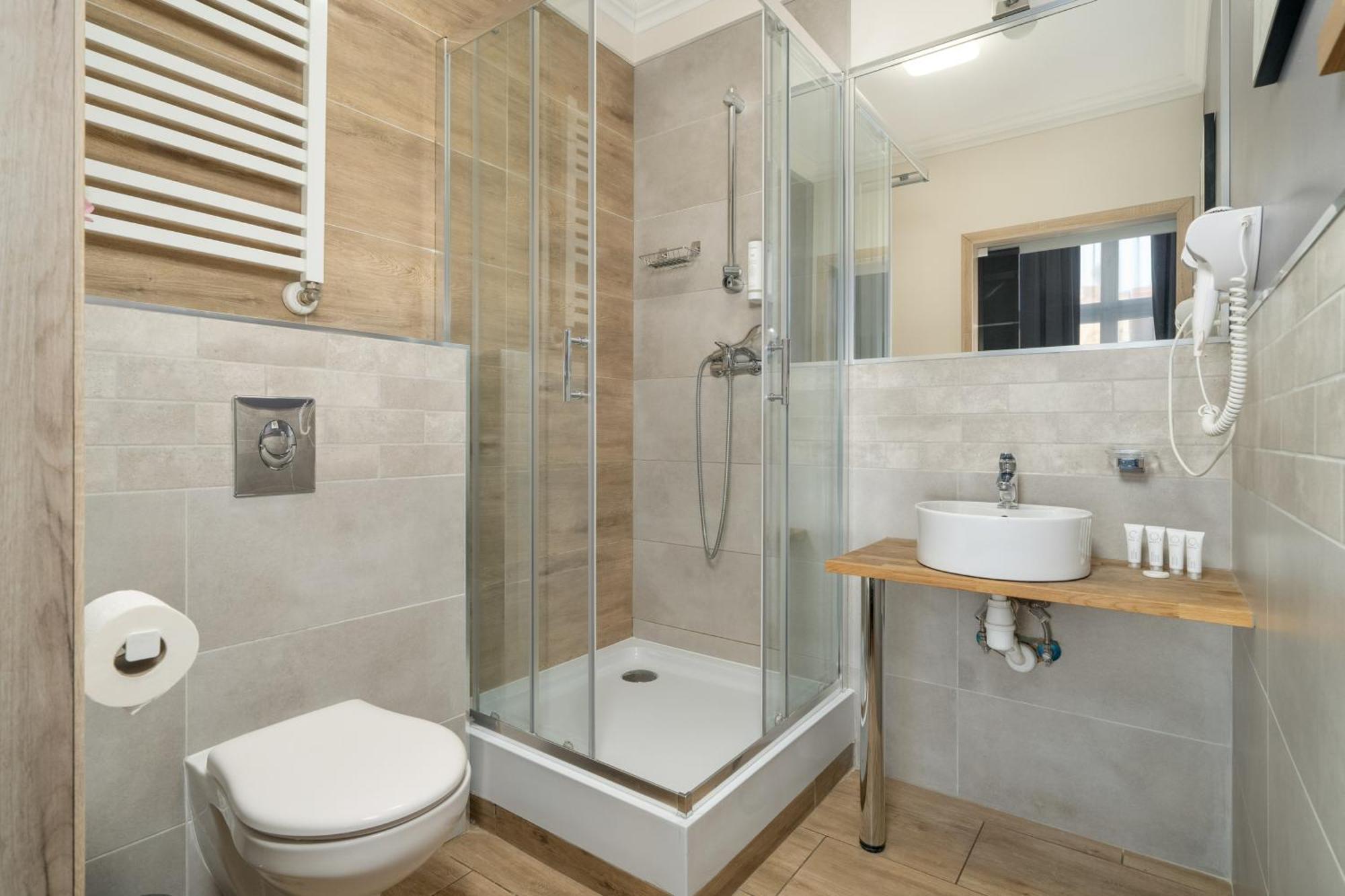 Przytulne Studia Very Berry W Poznaniu Blisko Parku By Noclegi Renters Buitenkant foto
